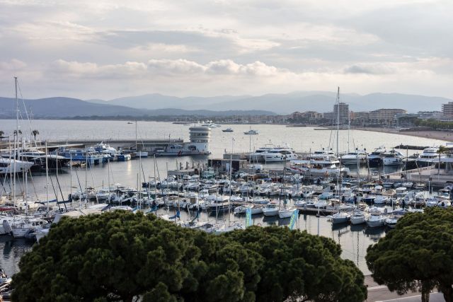 Hôtel Saint-Raphaeël Le Touring Fréjus