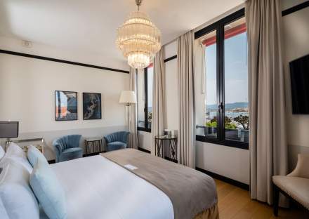 Hôtel Saint-Raphaël · Le Touring Boutique Hôtel chambre