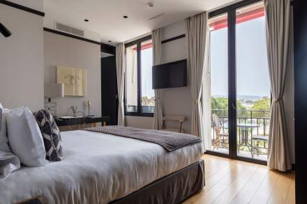 → Le Touring Boutique Hôtel · Hôtel de Luxe Saint-Raphaël chambre