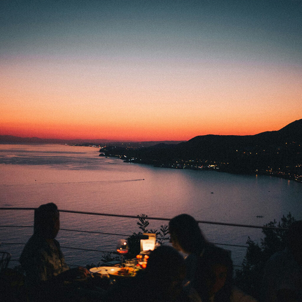 Dîner en terrasse à Saint-Raphaël